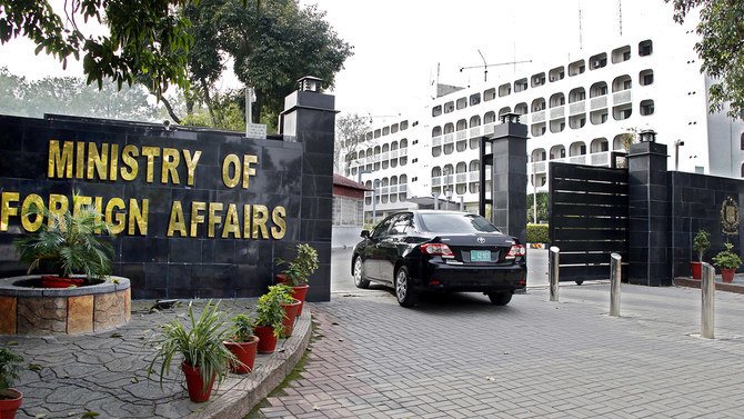 Pakistan summons Afghanistan’s envoy, ‘strongly condemns’ cross border shelling.