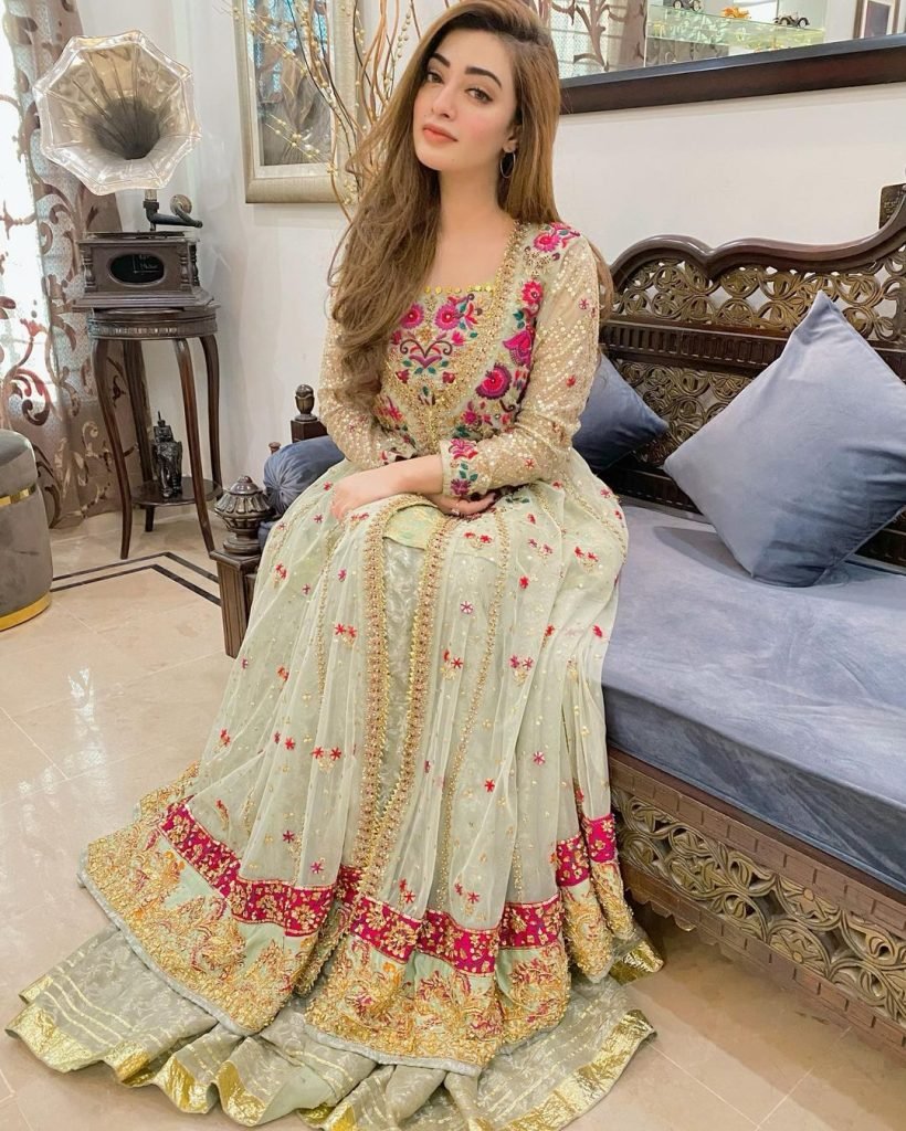 Nawal Saeed Glows in Glimmering Floral Pishwas