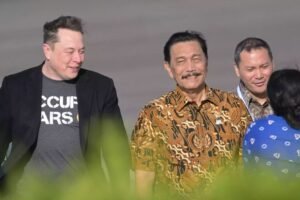 Elon Musk Brings Starlink to Indonesia, Boosting Internet Access for Millions