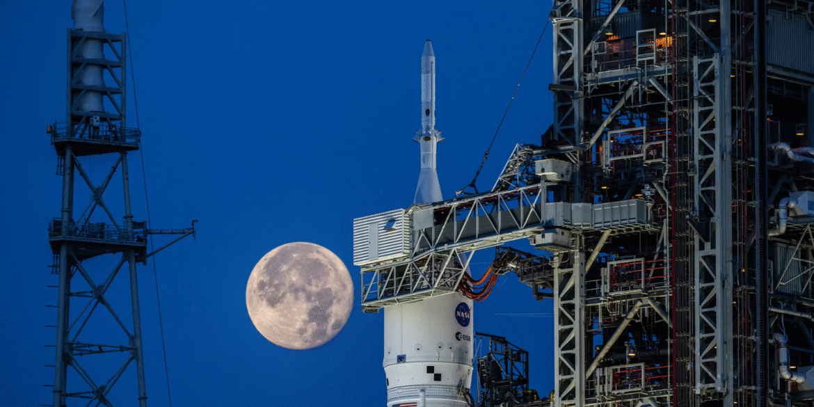 NASA Confirms Artemis 2 Mission to Orbit the Moon in 2026