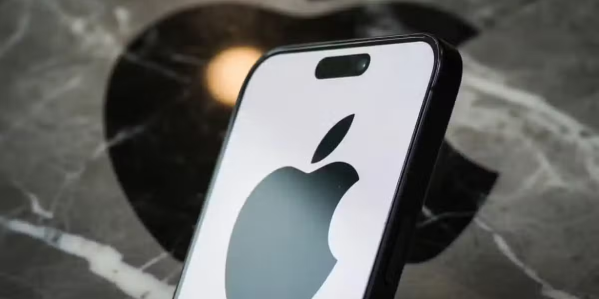 Apple’s $30 Billion Broadcom Deal Set to Reshape Future iPhone Manufacturing